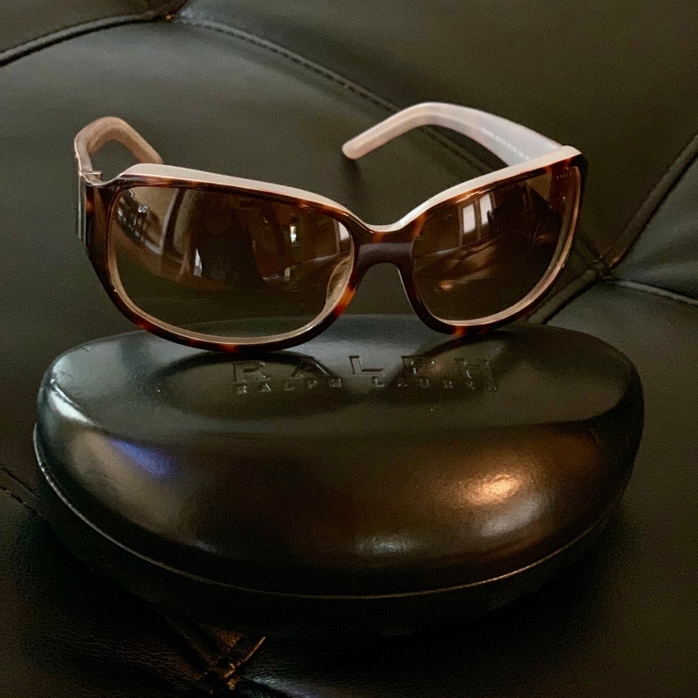 Women’s Ralph Lauren Sunglasses with case